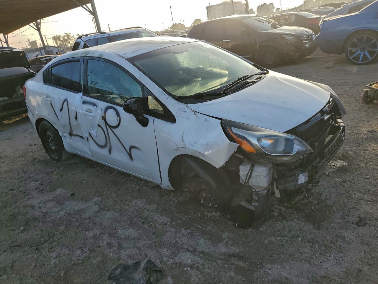 2016 KIA RIO
