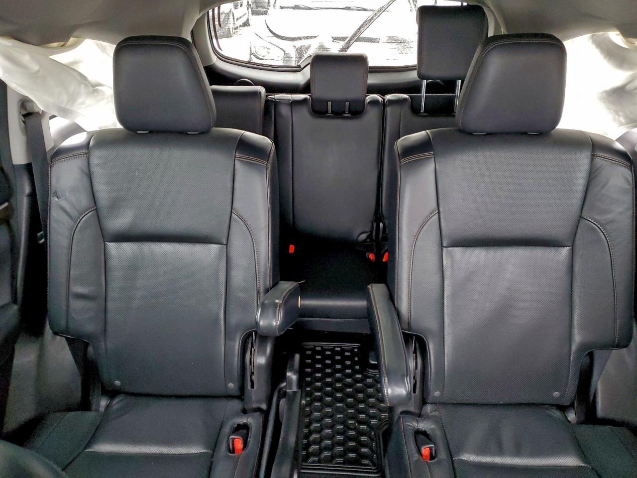 2016 TOYOTA HIGHLANDER