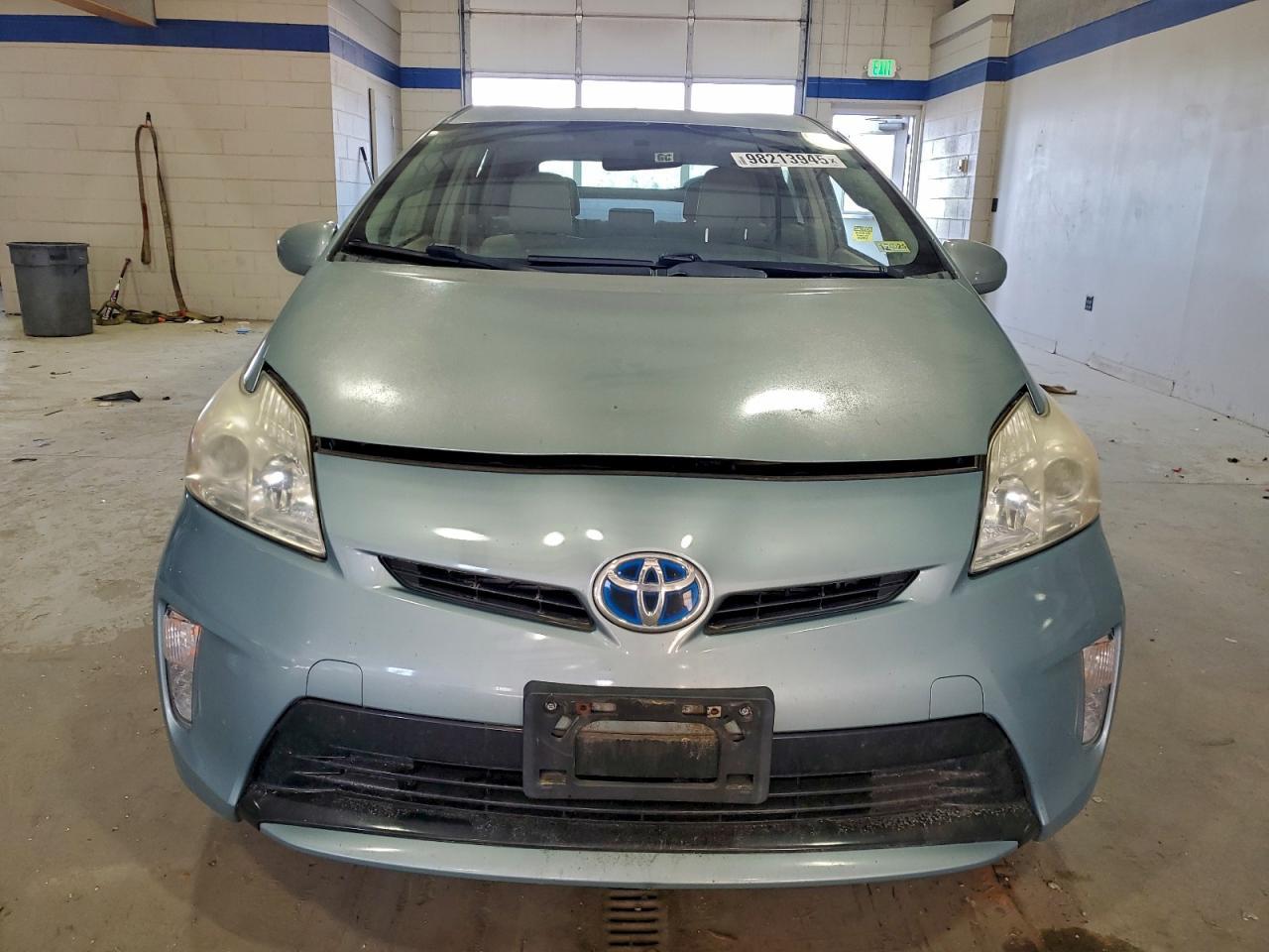 2015 TOYOTA PRIUS