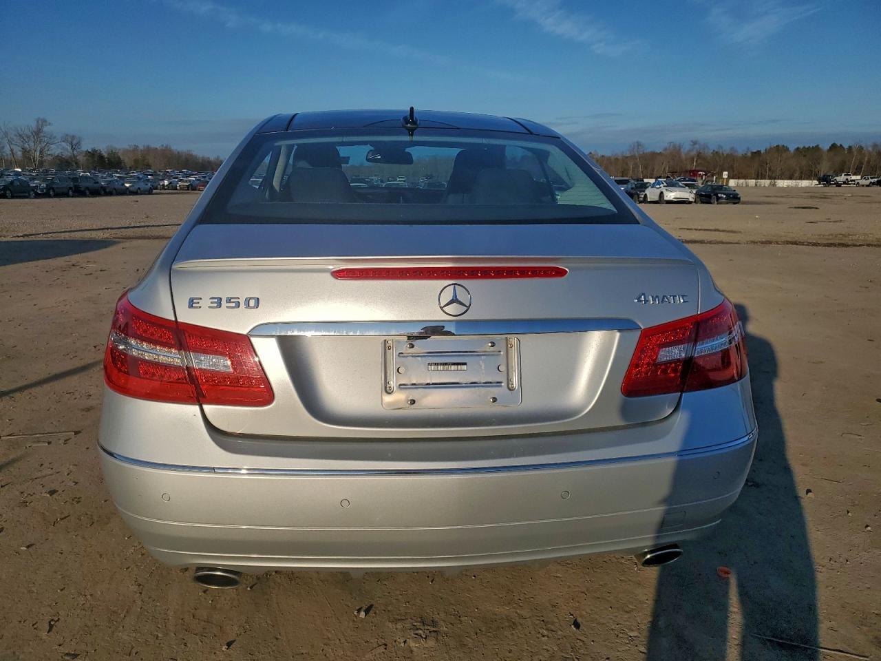 2013 MERCEDES-BENZ E-Class