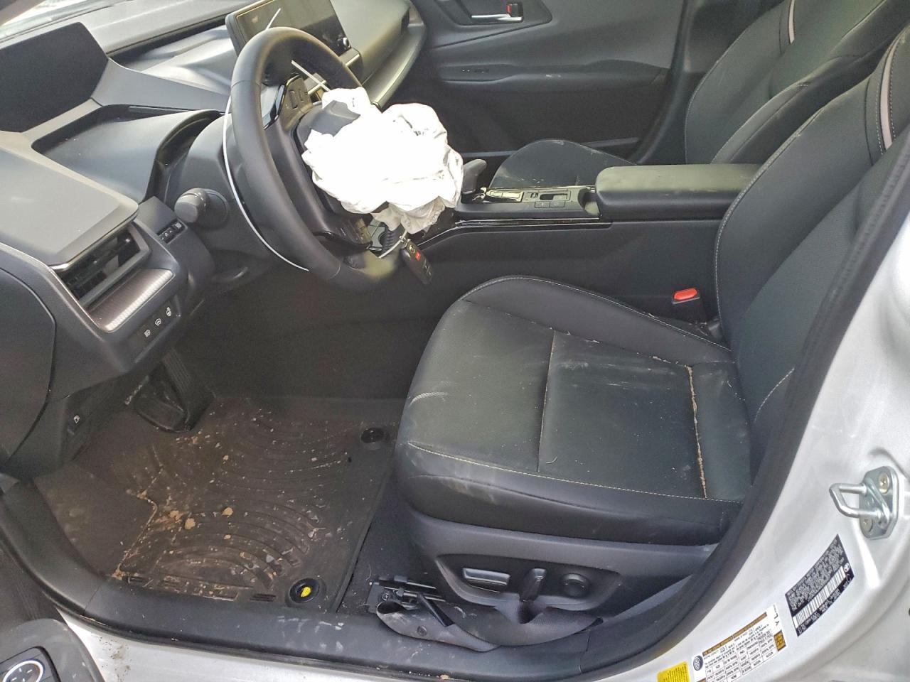 2025 TOYOTA PRIUS