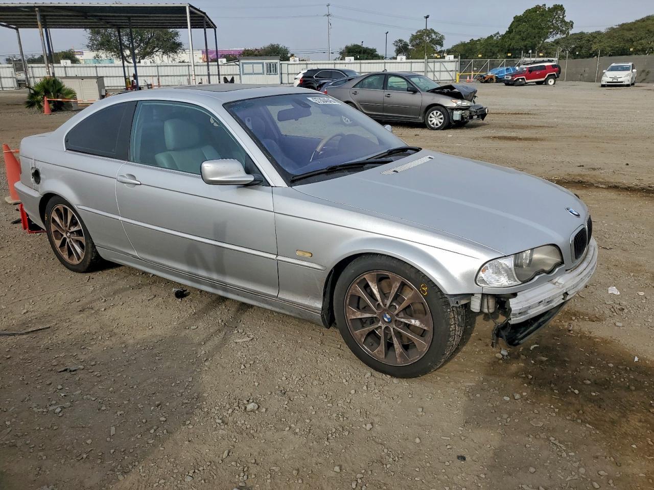2002 BMW 3 SERIES