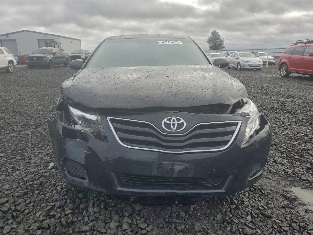 2011 TOYOTA CAMRY
