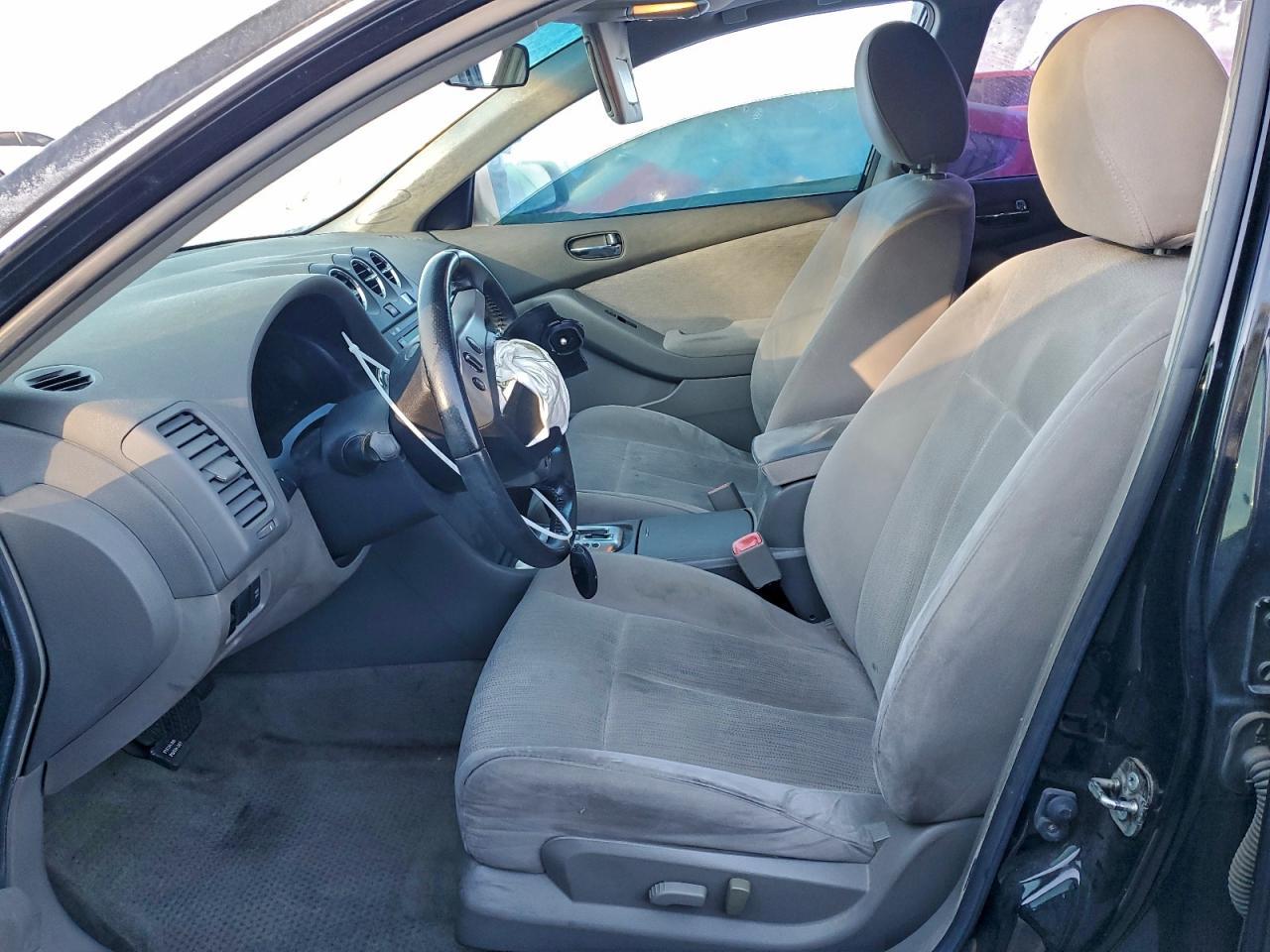 2010 NISSAN ALTIMA