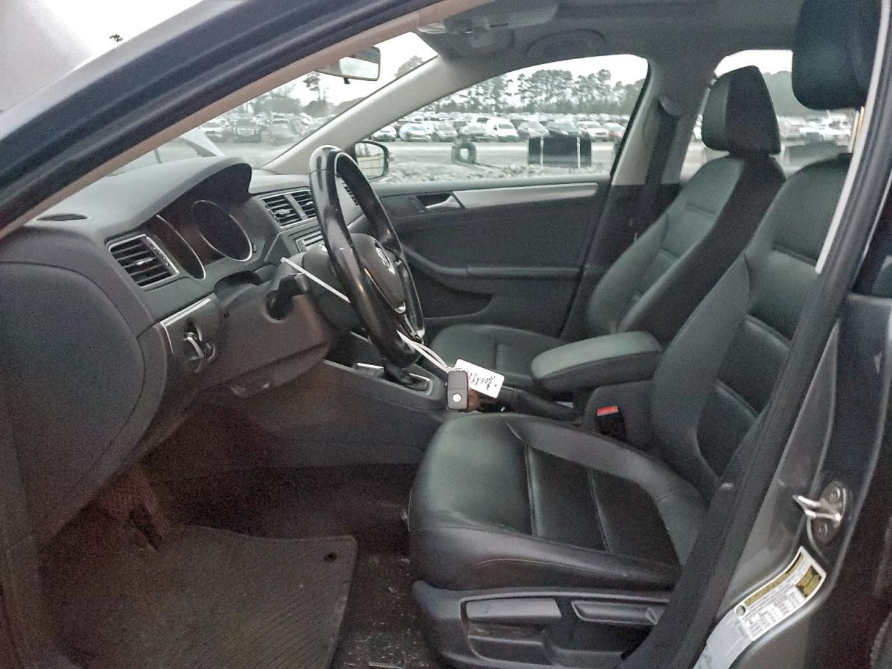 2017 VOLKSWAGEN JETTA