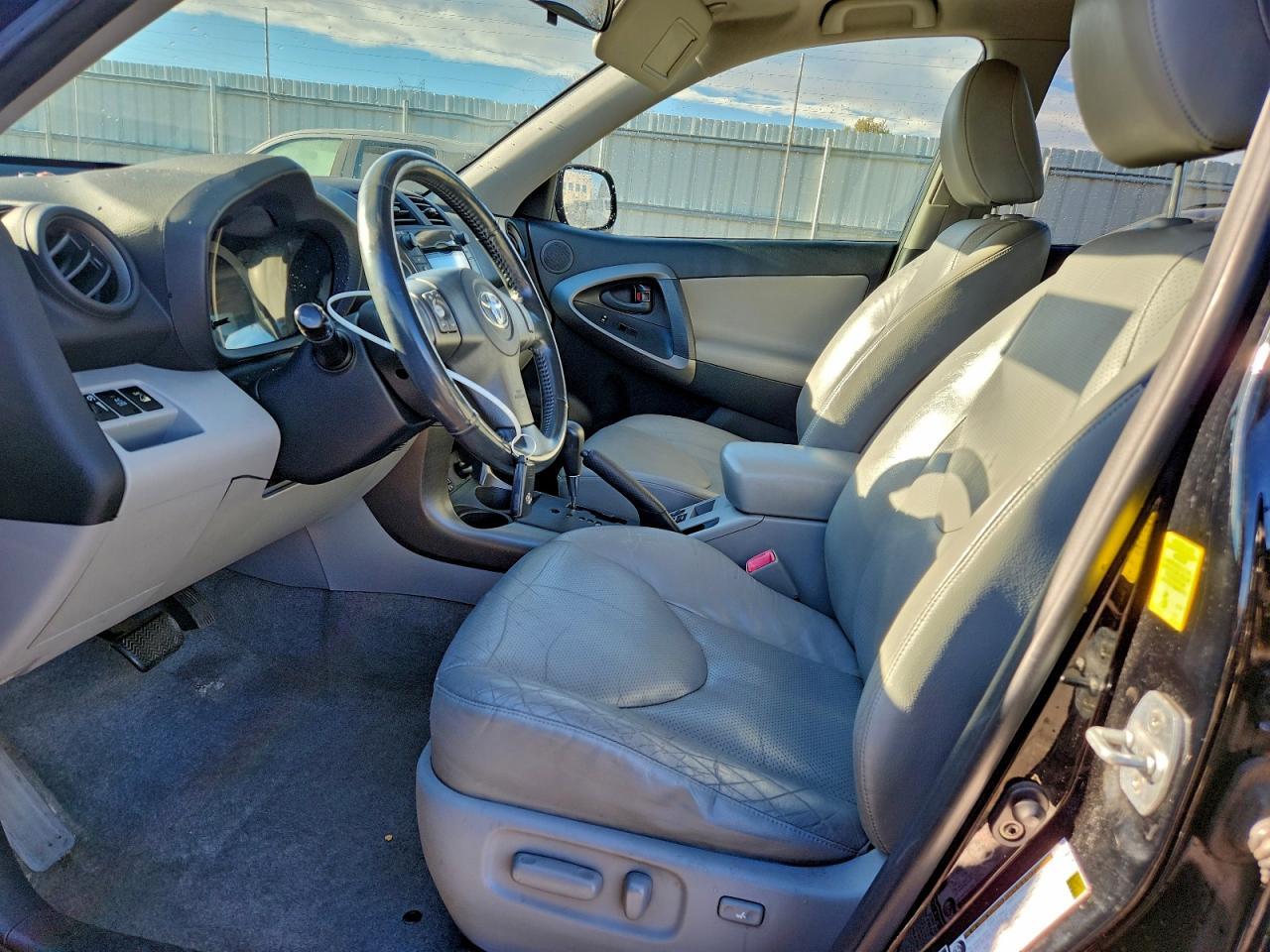 2009 TOYOTA RAV4