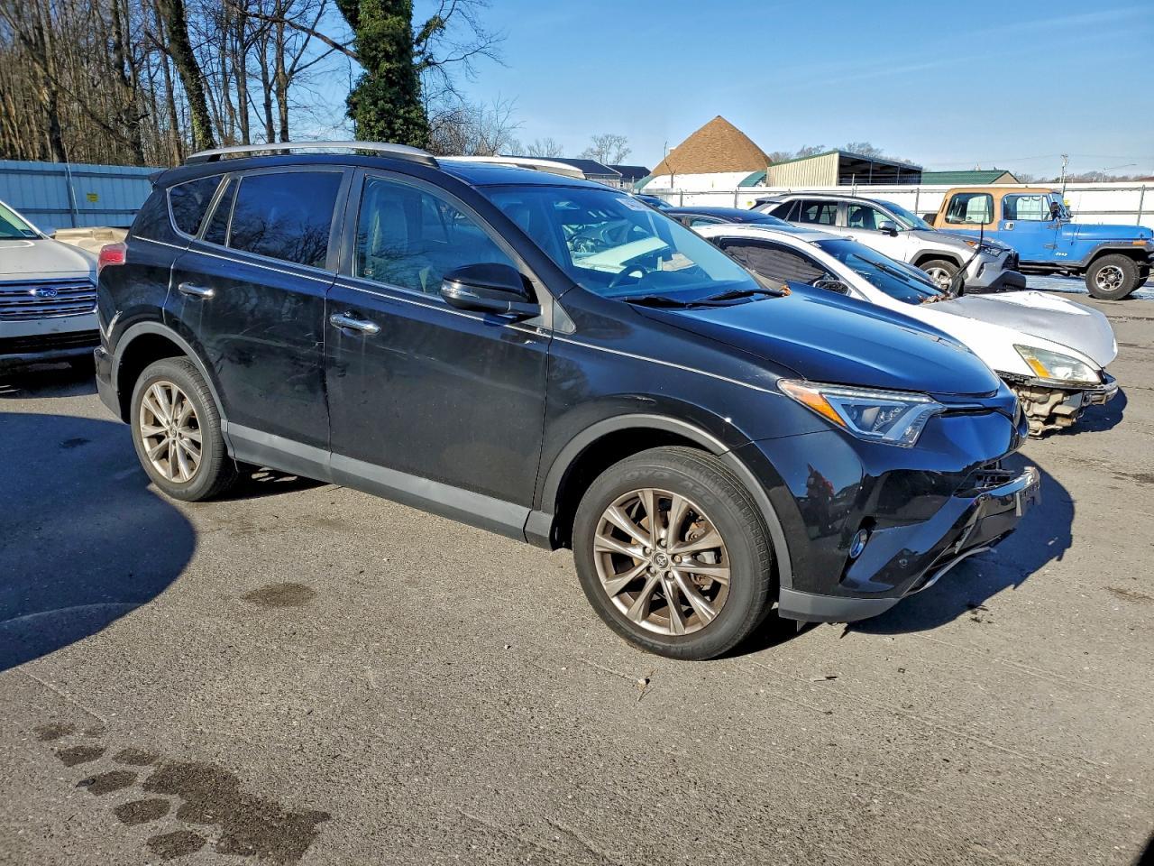 2016 TOYOTA RAV4