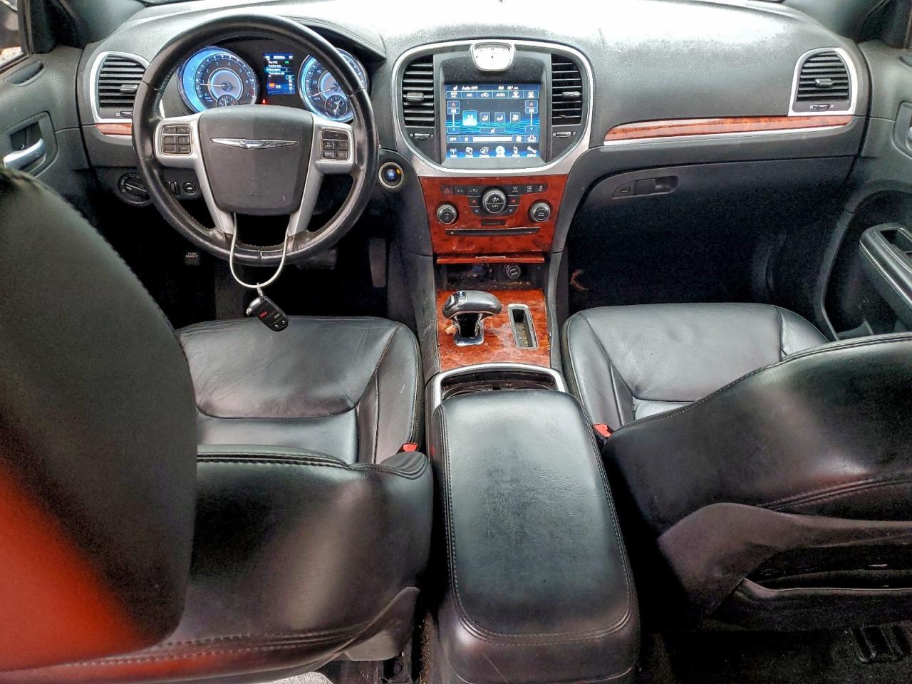 2014 CHRYSLER 300