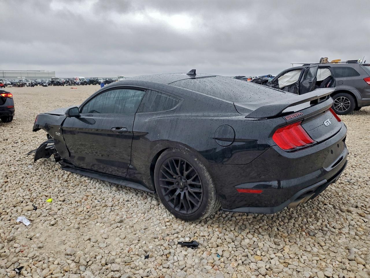 2022 FORD MUSTANG