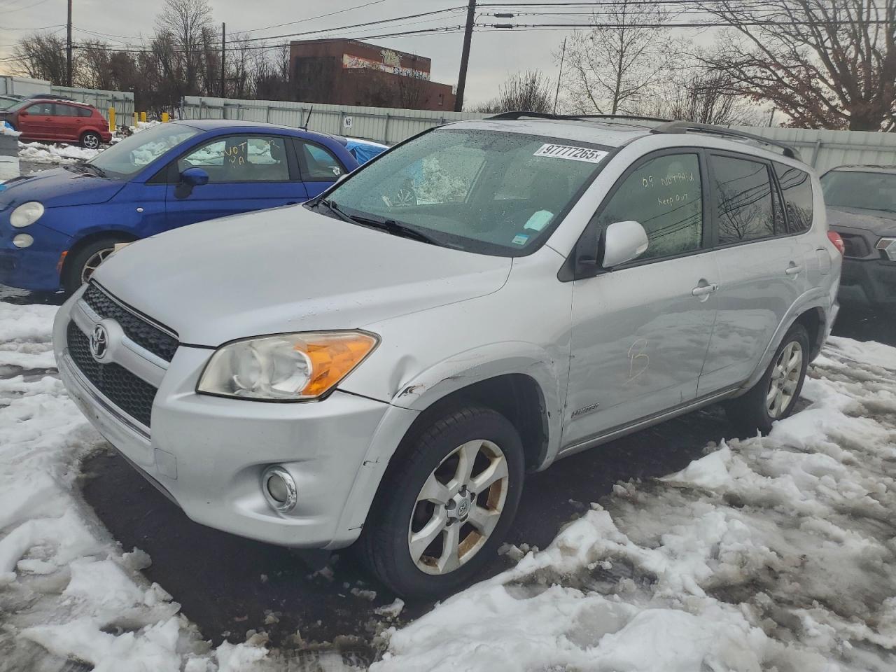 2009 TOYOTA RAV4