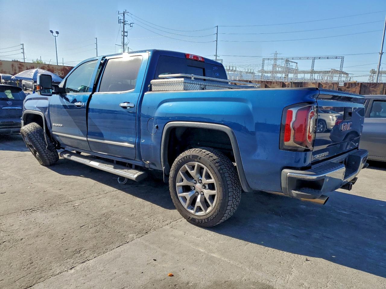 2017 GMC Sierra
