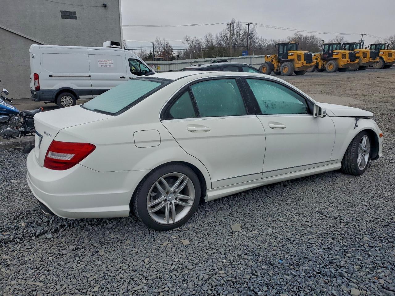 2012 MERCEDES-BENZ C-CLASS