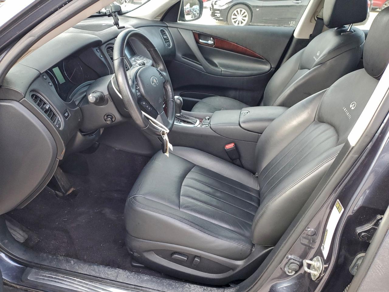 2010 INFINITI EX35