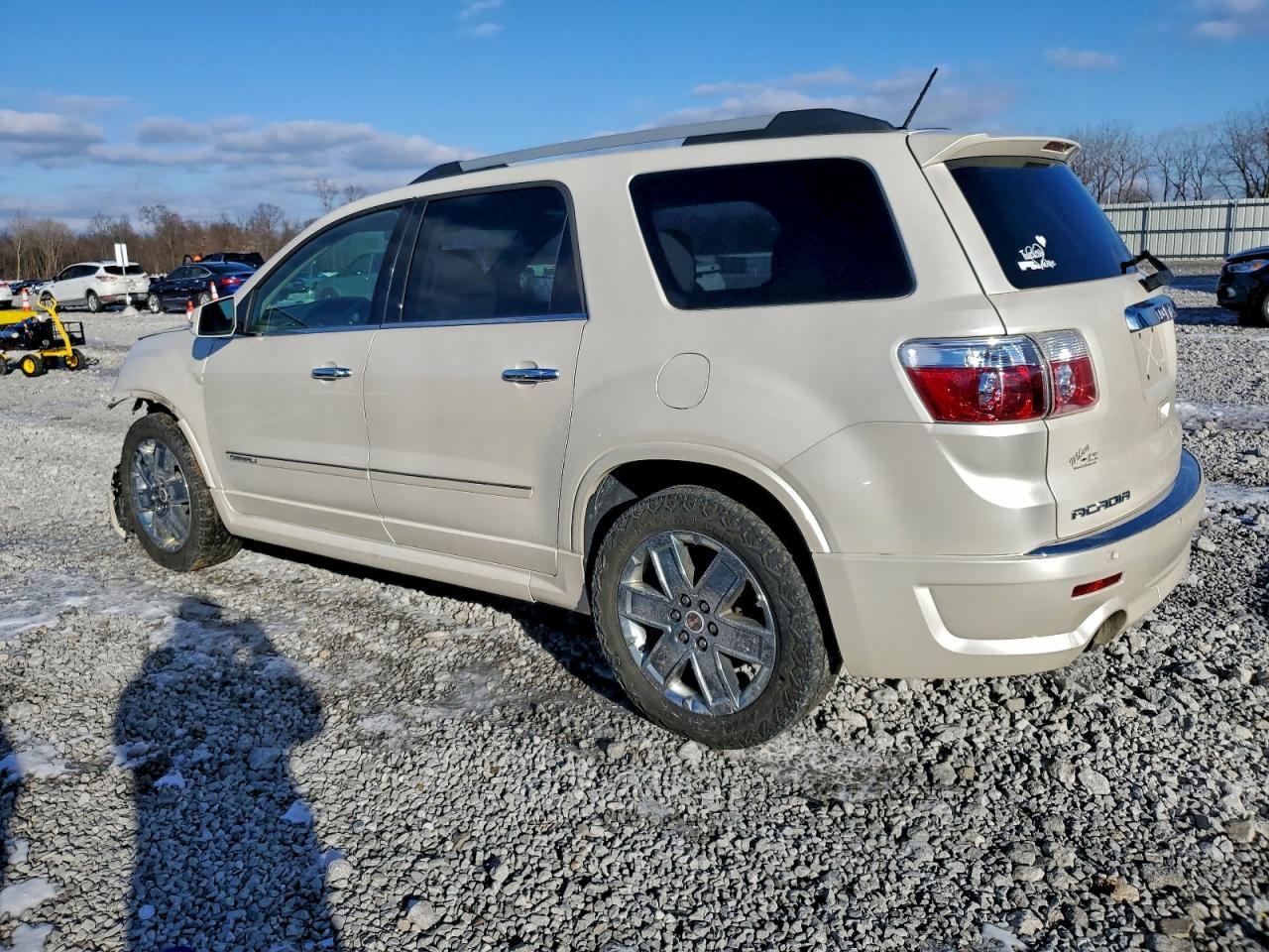 2011 GMC ACADIA