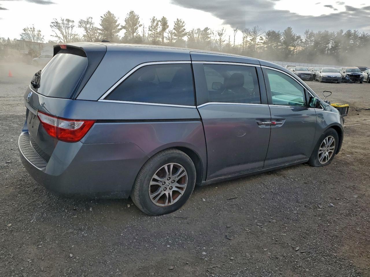 2011 HONDA ODYSSEY