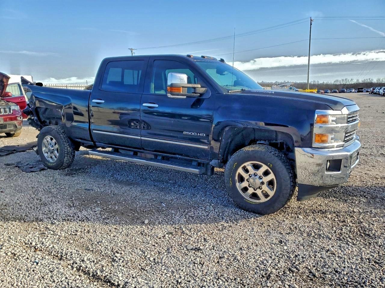 2015 CHEVROLET Silverado 2500