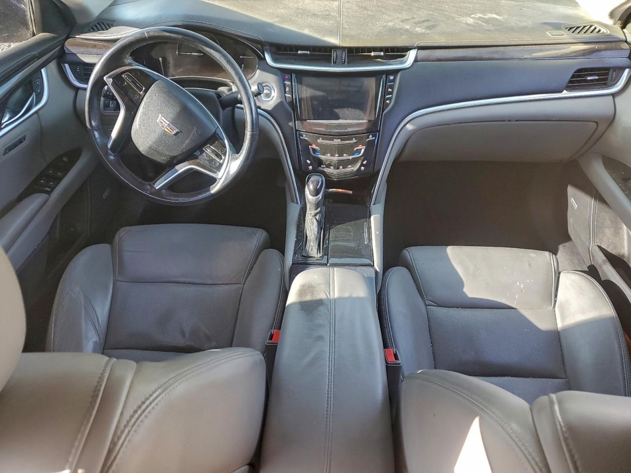 2017 CADILLAC XTS