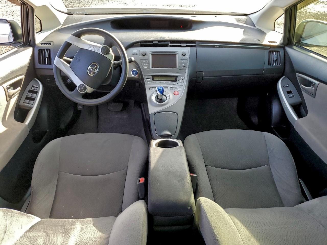 2014 TOYOTA PRIUS
