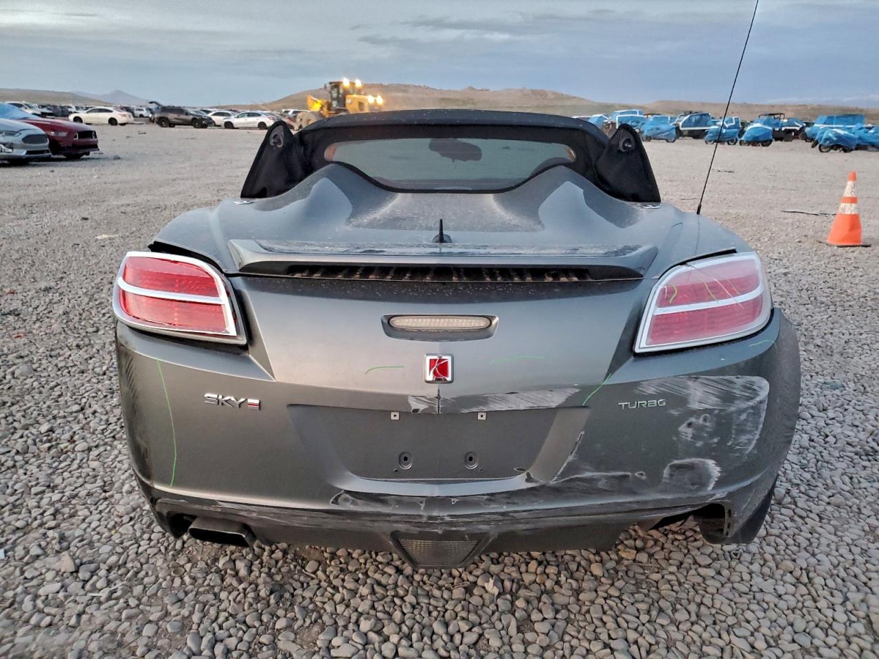 2007 SATURN Sky