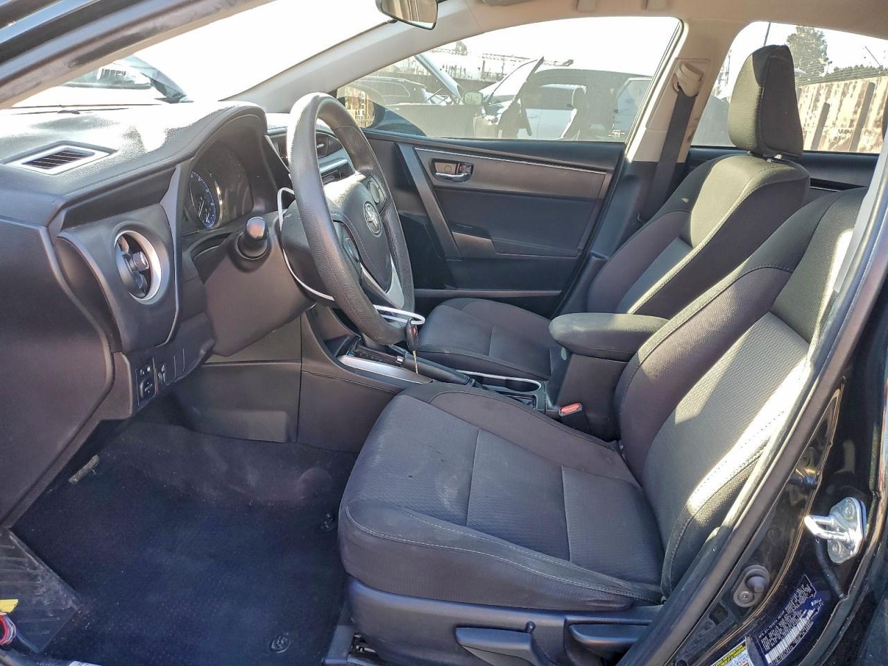 2018 TOYOTA COROLLA