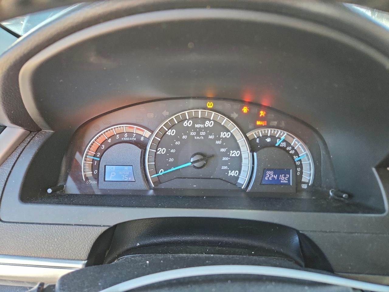 2014 TOYOTA CAMRY