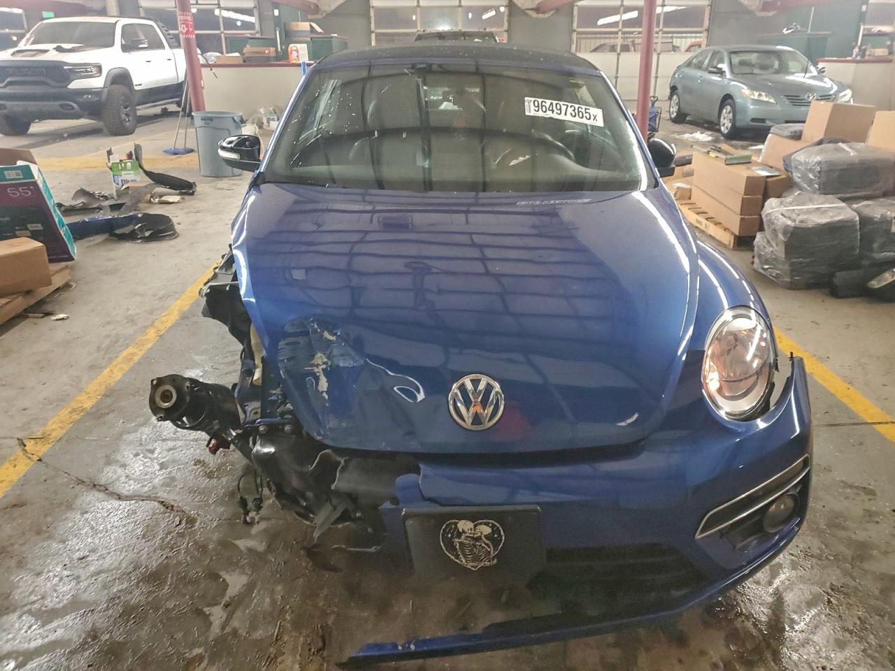 2014 VOLKSWAGEN Beetle