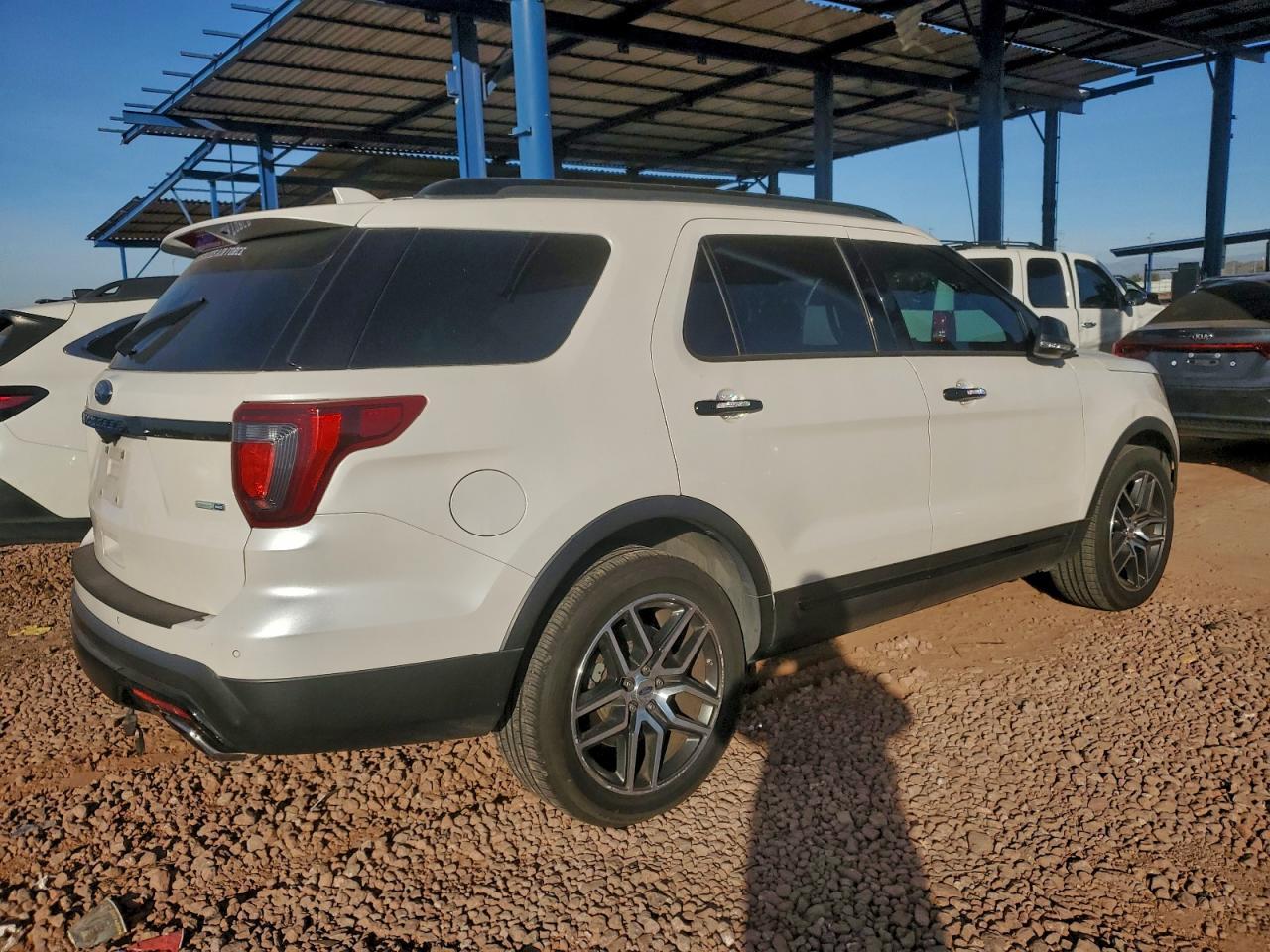 2016 FORD Explorer Sport Trac