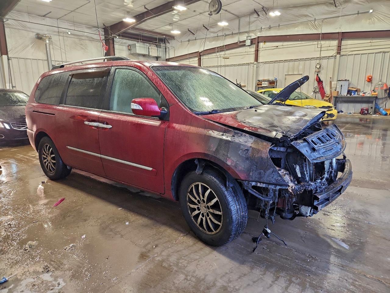 2012 KIA SEDONA