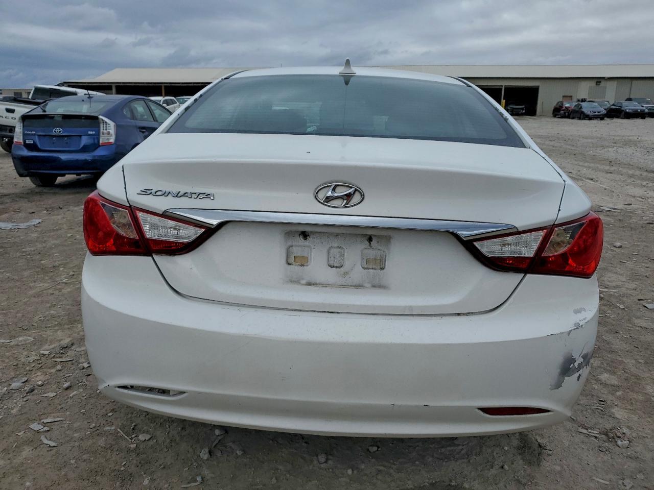 2011 HYUNDAI SONATA