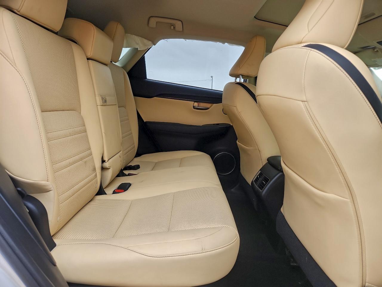 2016 LEXUS NX 200T