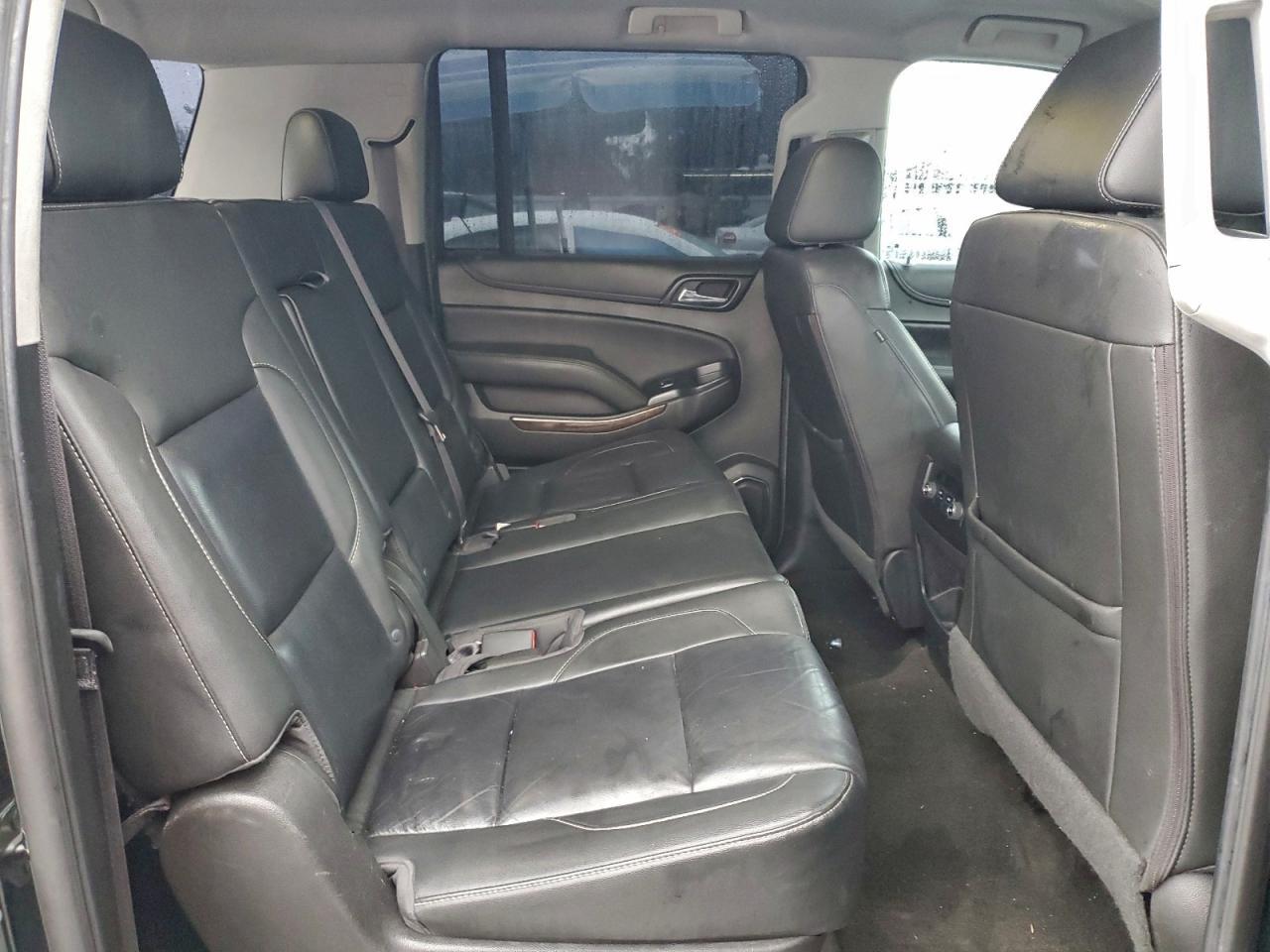 2018 CHEVROLET Suburban
