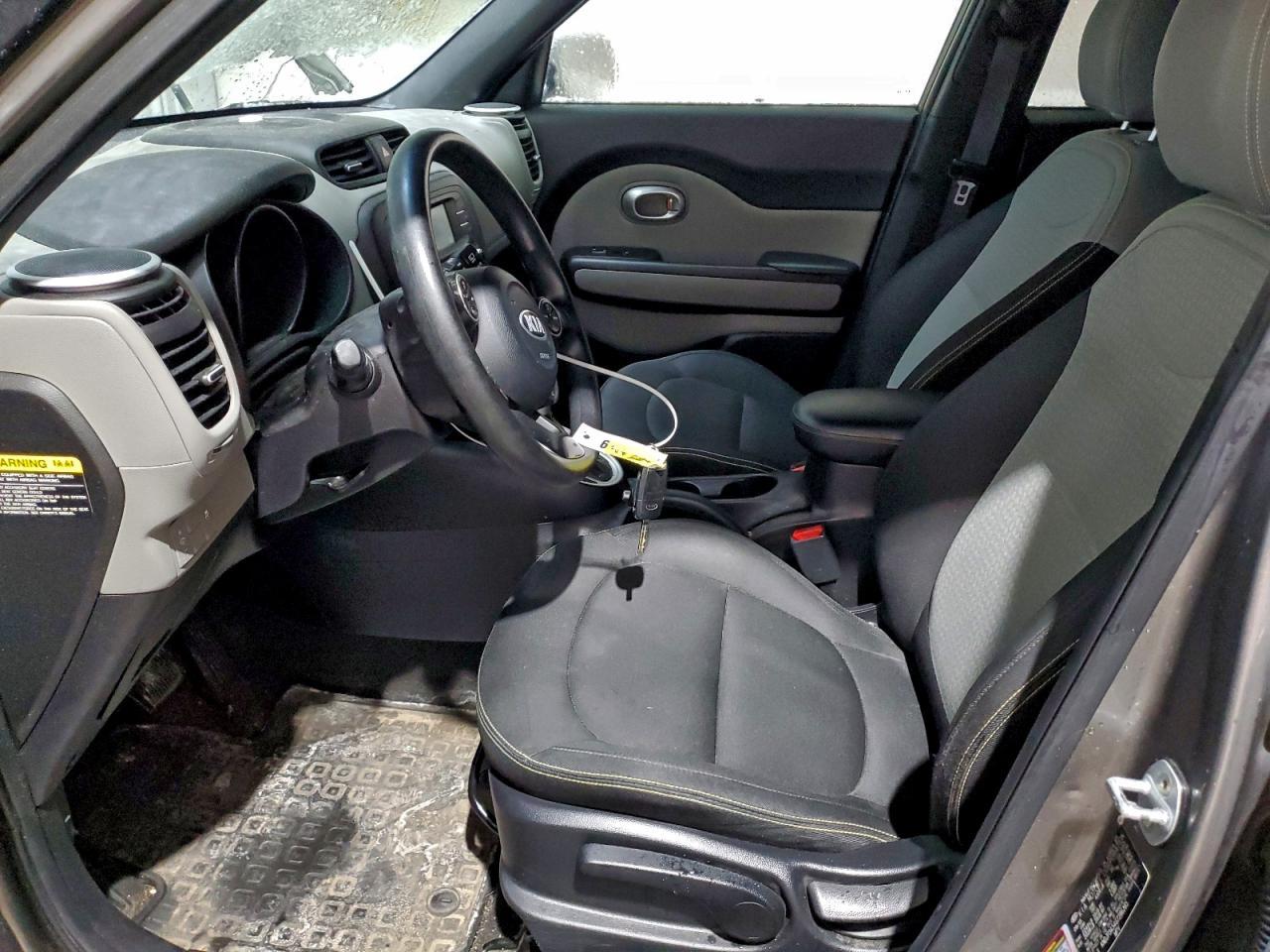 2016 KIA SOUL