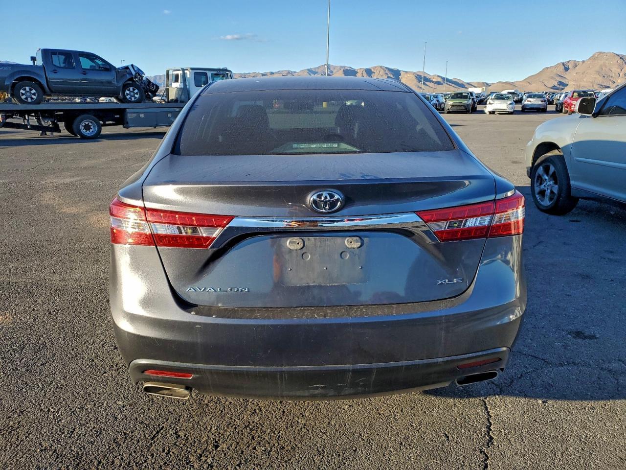 2013 TOYOTA Avalon