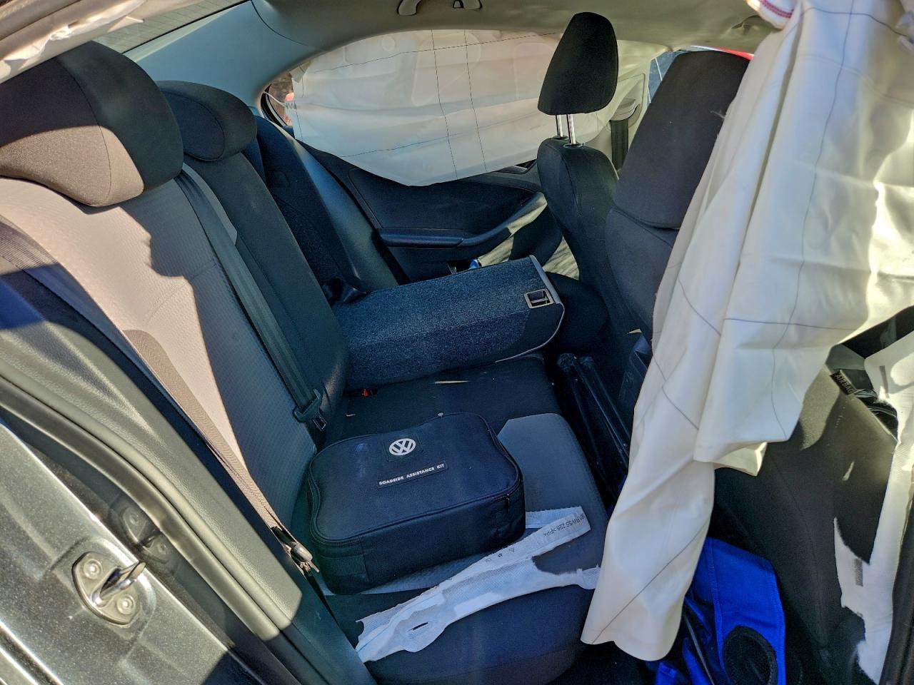 2018 VOLKSWAGEN JETTA