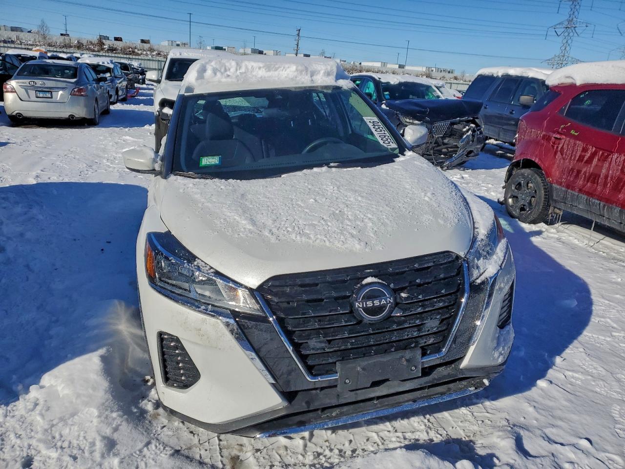 2022 NISSAN KICKS