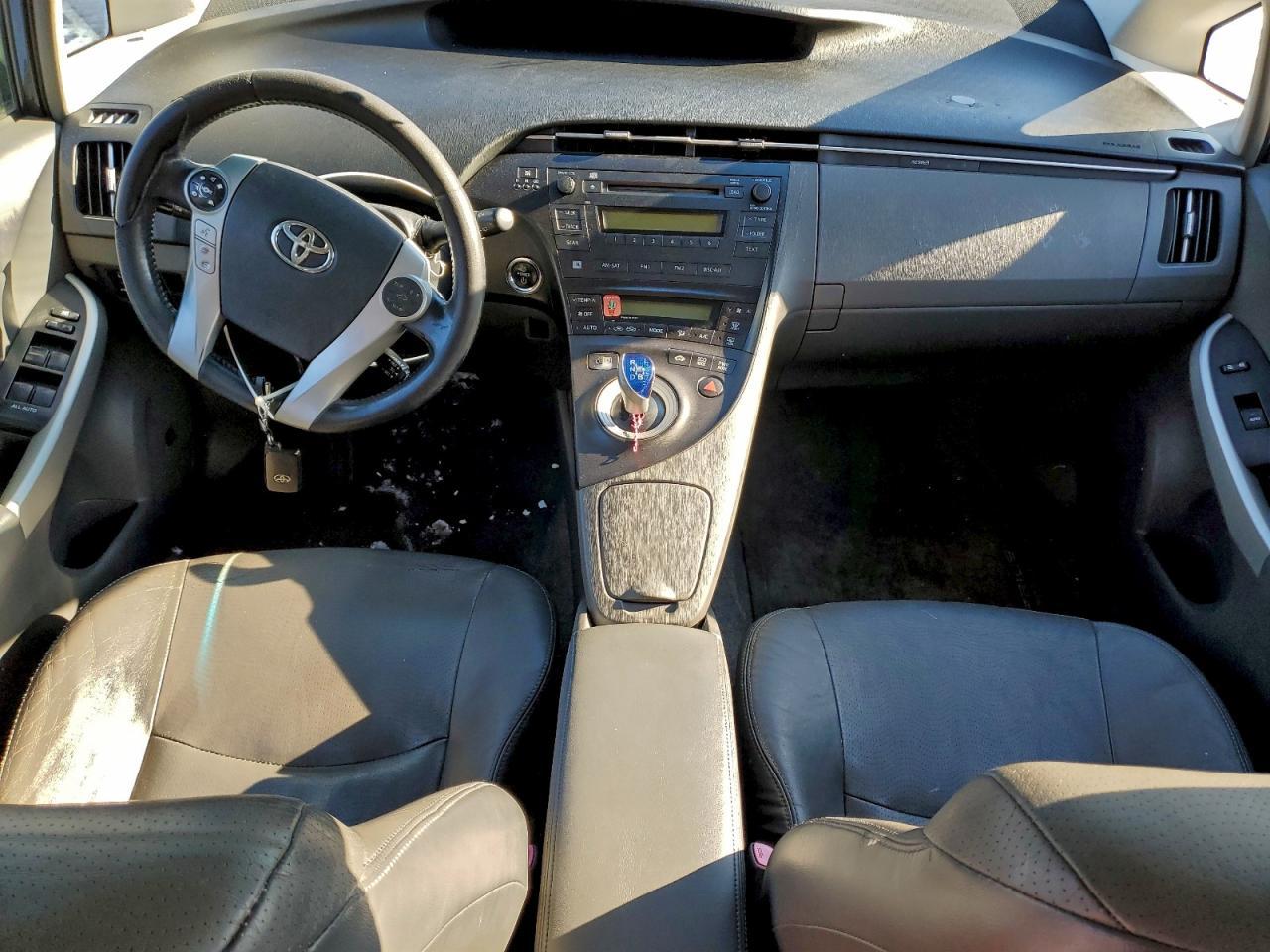 2010 TOYOTA PRIUS