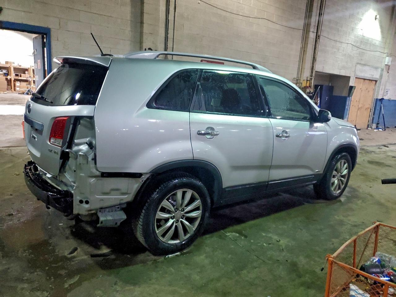 2011 KIA SORENTO