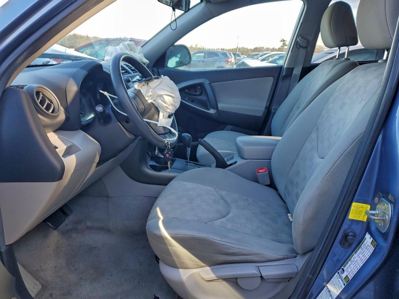 2011 TOYOTA RAV4