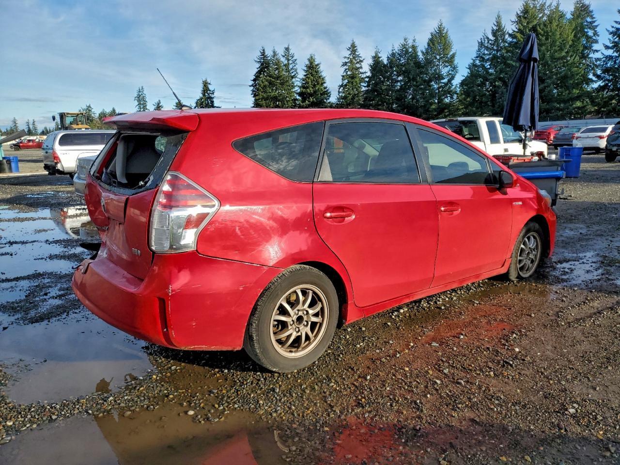 2015 TOYOTA PRIUS V