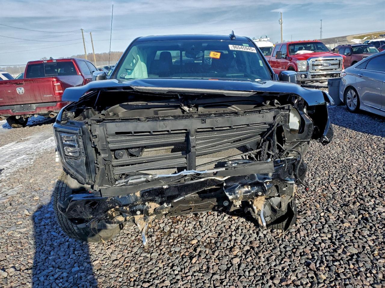 2023 GMC Sierra