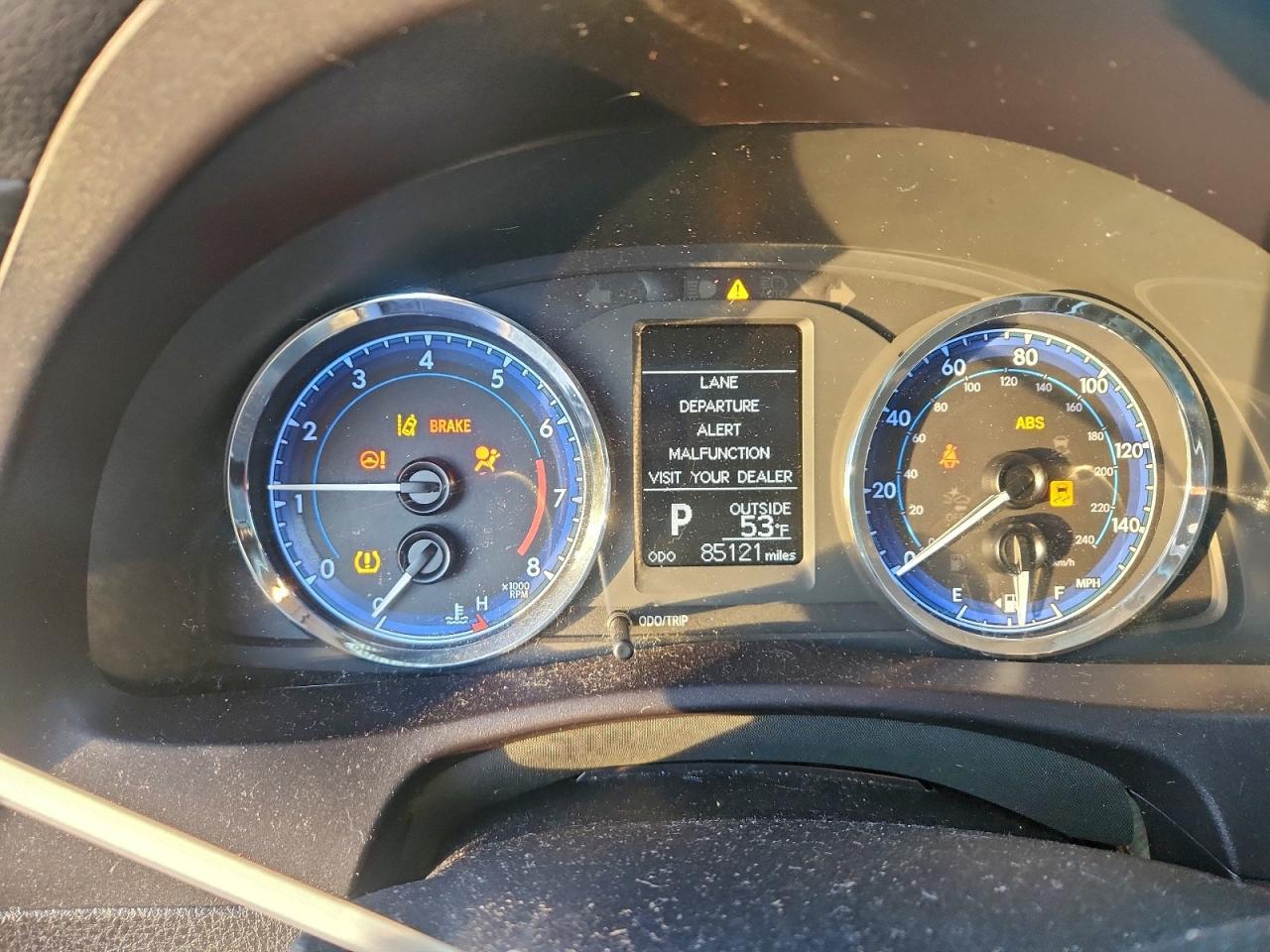 2018 TOYOTA COROLLA