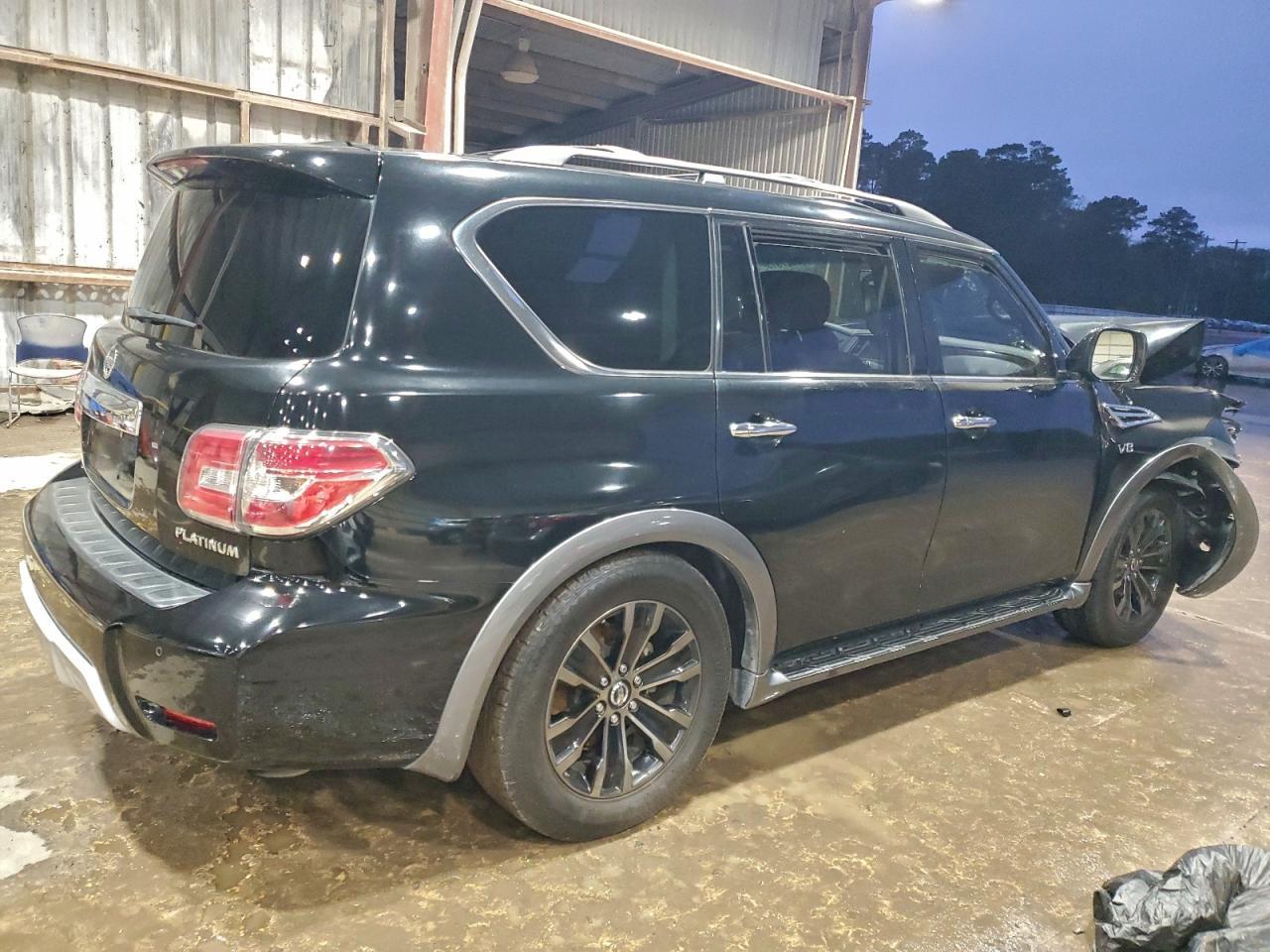 2017 NISSAN Armada