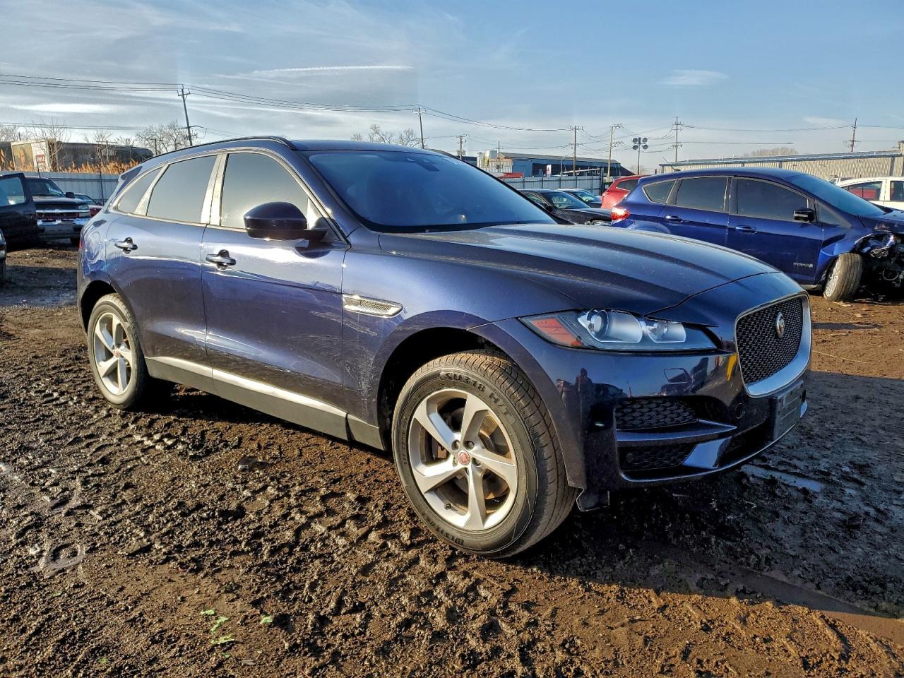 2017 JAGUAR F-Pace