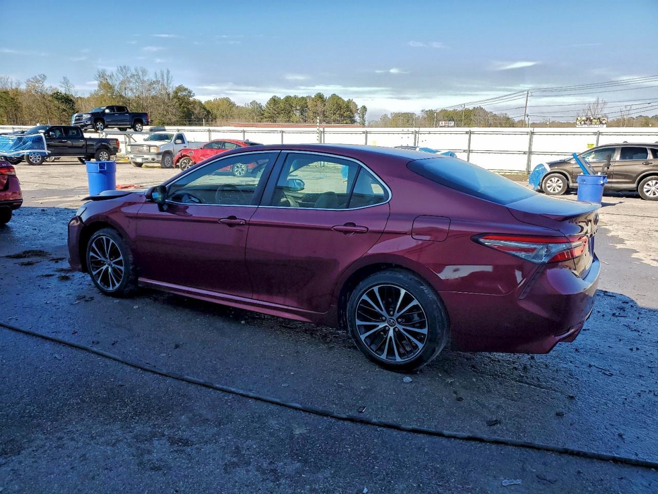 2018 TOYOTA CAMRY