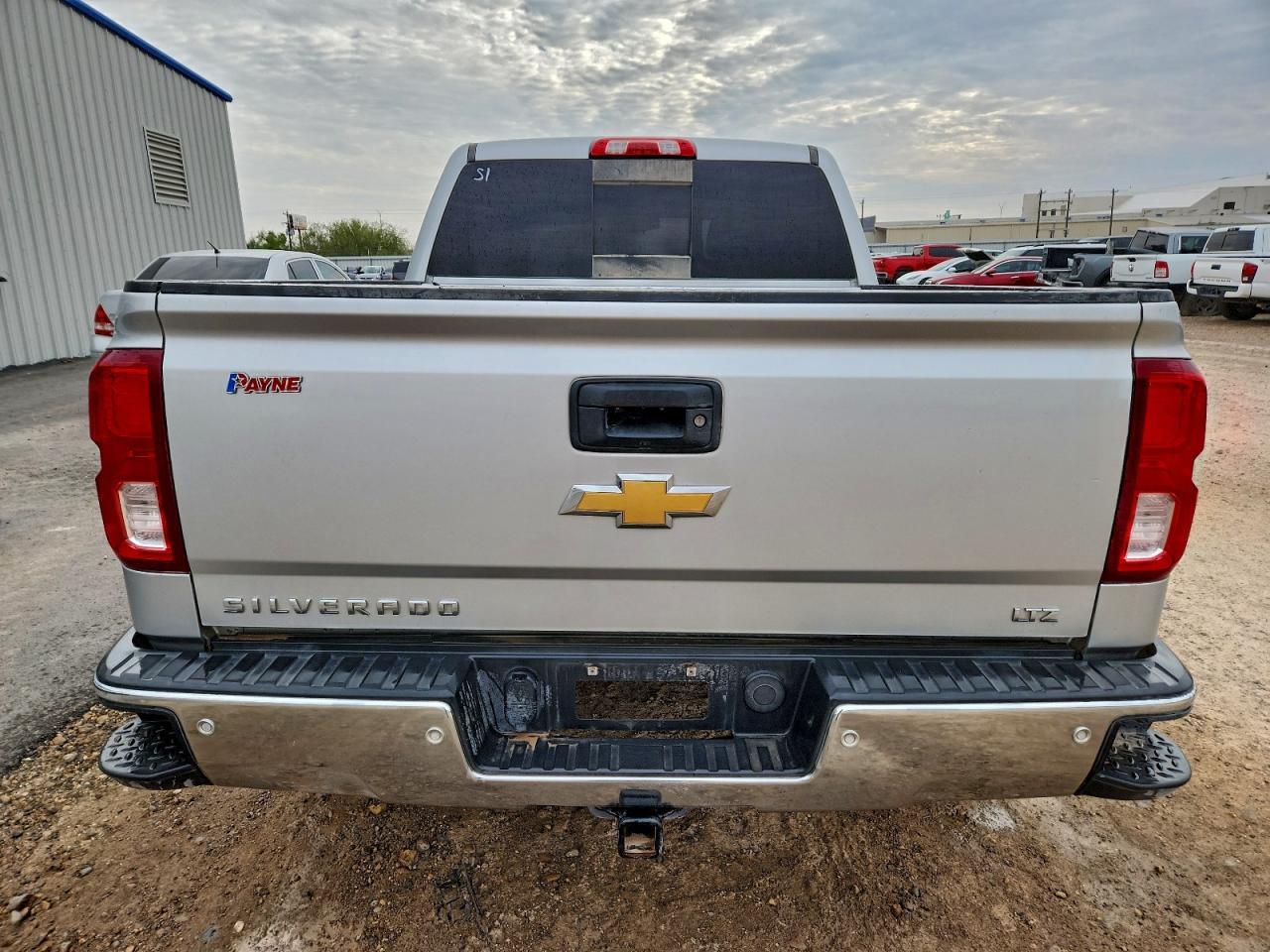 2018 CHEVROLET Silverado