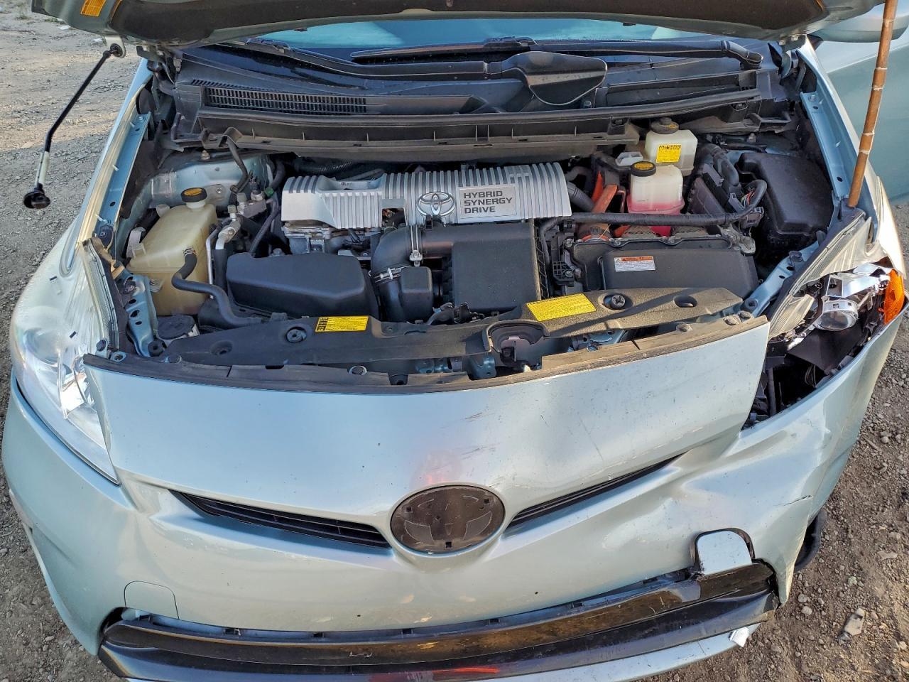 2013 TOYOTA PRIUS