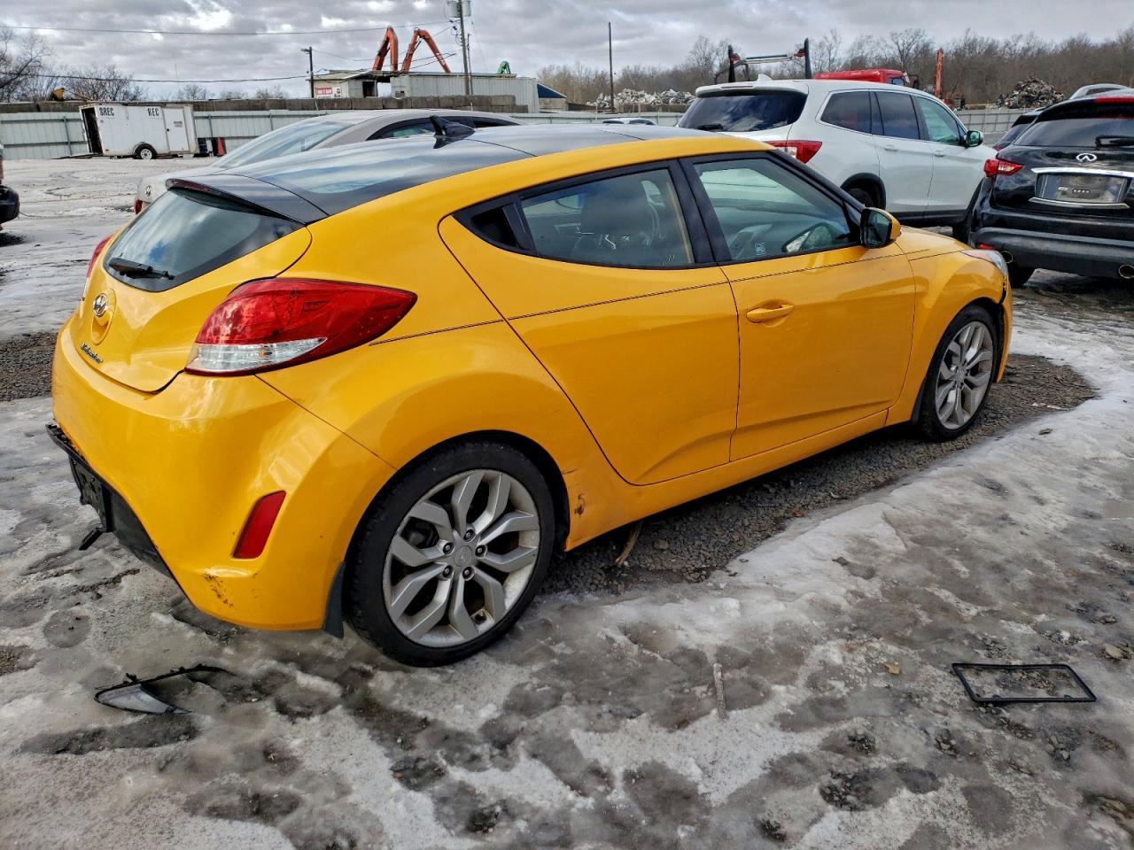 2013 HYUNDAI VELOSTER