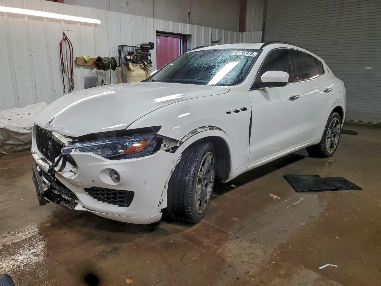 2017 MASERATI Levante