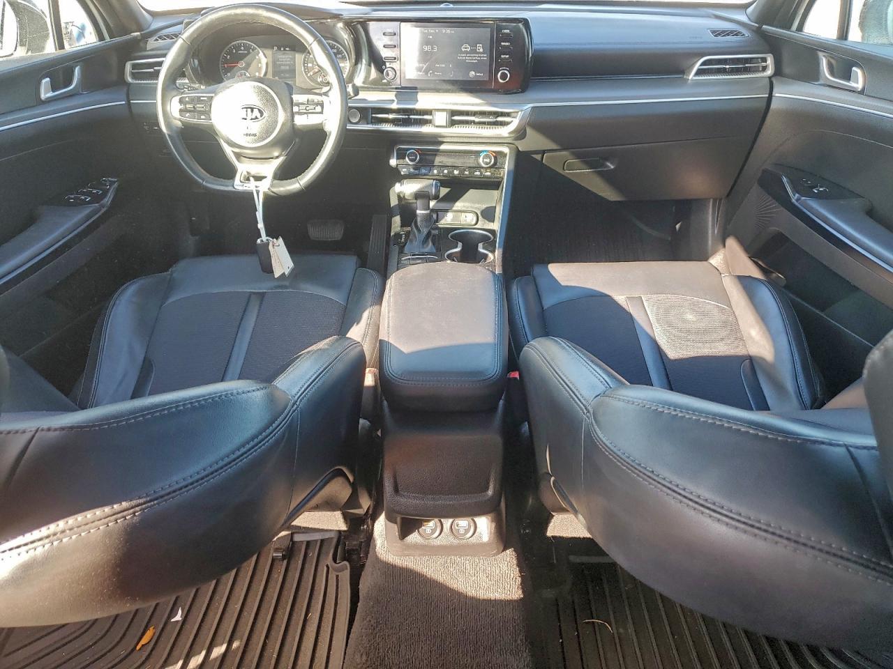 2021 KIA K5