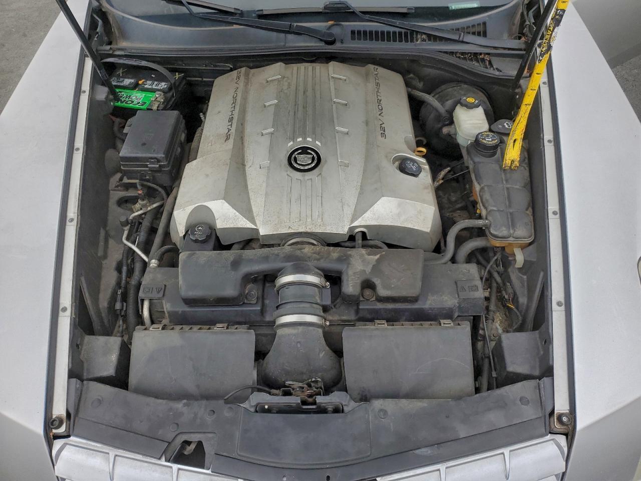 2004 CADILLAC Xlr